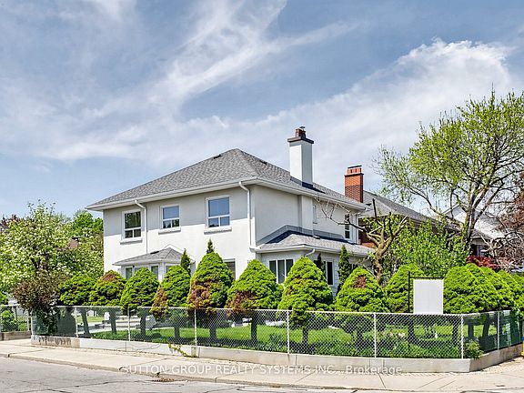 3rd image of 114 Rosemount Ave