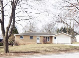 927 Rasmussen Pl, Green Bay, WI 54304