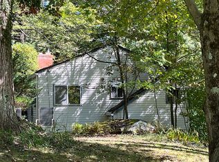 337 Crestview Rd, Slippery Rock, PA 16057