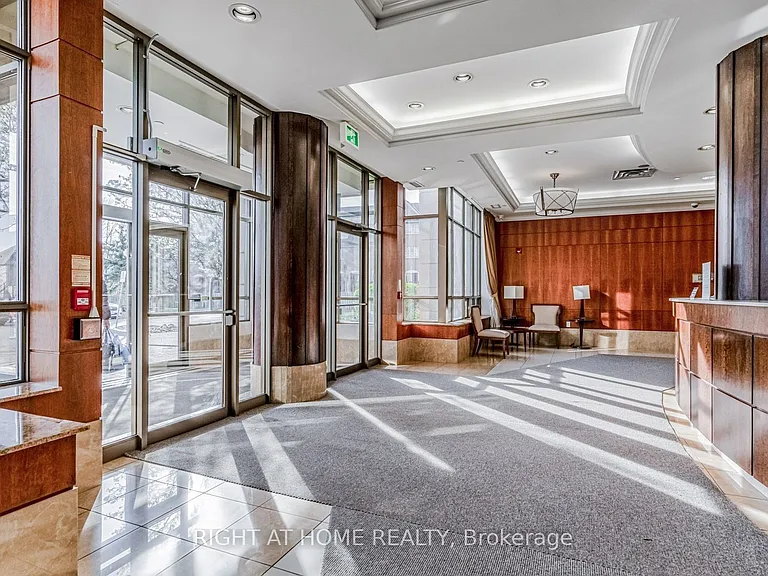 55 Strathaven Dr #1007 — Photo 3