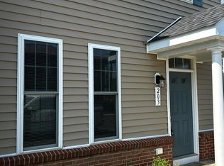 203 E Southwerk St, Winchester, VA 22601