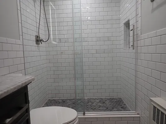 Rented by Hakeem Shahid, LREB | media 11