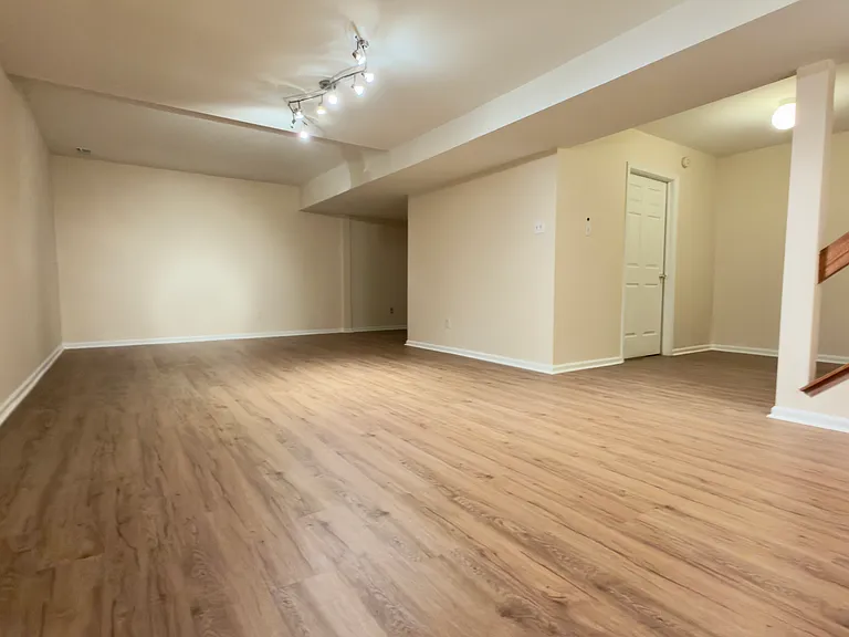 79 Militia Hill Dr — Photo 36