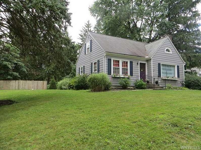 1st image of 37 Henning Dr