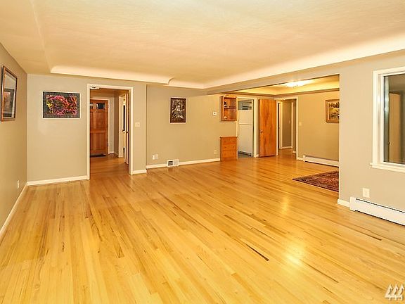 3rd image of 16908 25th Ave NE