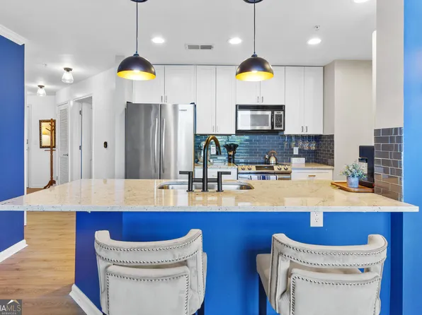 3040 Peachtree Rd NW Unit 511, Atlanta, GA 30305