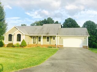 150 Stewarts Ln, Campbellsville, KY 42718