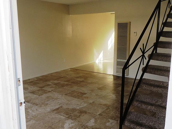 5th image of 820 N Garfield St #822A