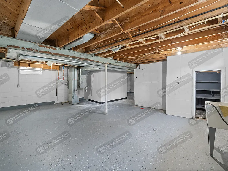13917 Rossini Dr — Photo 19