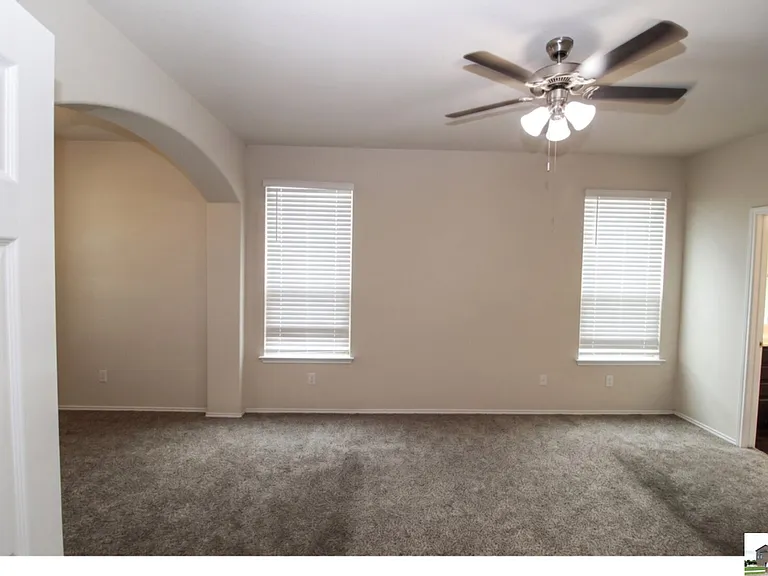 1202 Stonewall Rdg — Photo 8