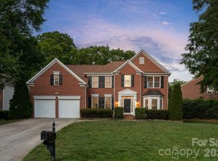 607 Birchwood Dr, Waxhaw, NC 28173