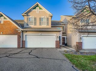 6887 Folkestone Rd #712, Saint Paul, MN 55124