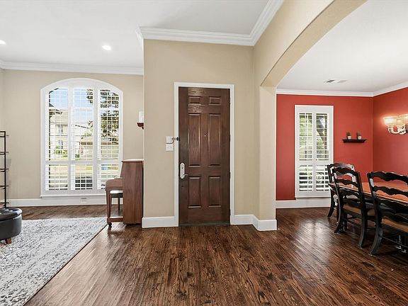 3rd image of 4512 Delaina Dr