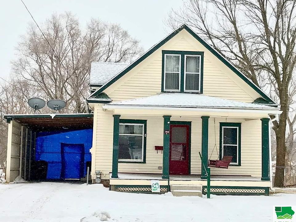 1st image of 1916 Villa Ave