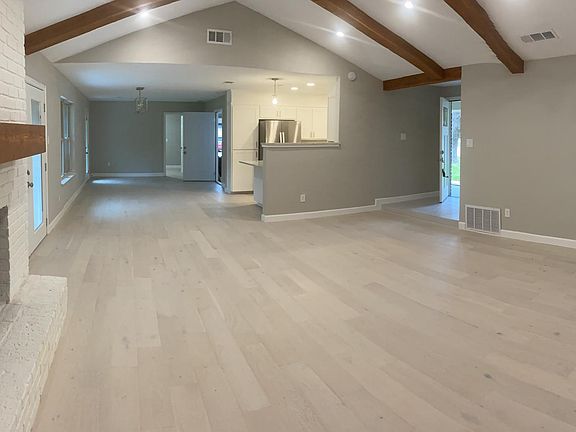 4th image of 2705 Harrowden Dr