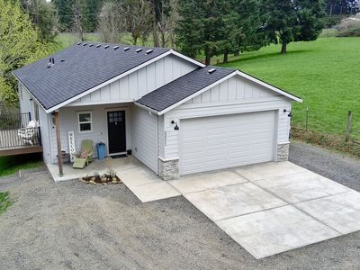 22211 SE Van Curen Rd, Eagle Creek, OR, 97022
