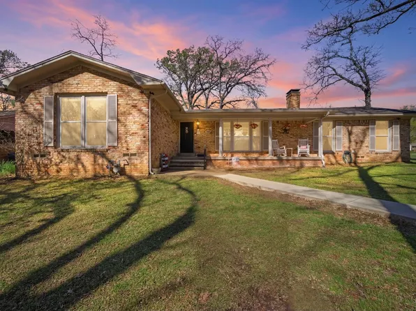 1415 Glenlain Dr, Grand Saline, TX 75140