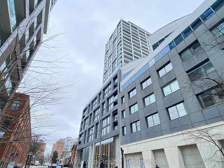 55 Ontario St #611 — Photo 2