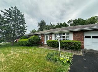 32 Hendrick Ave, Menands, NY 12204