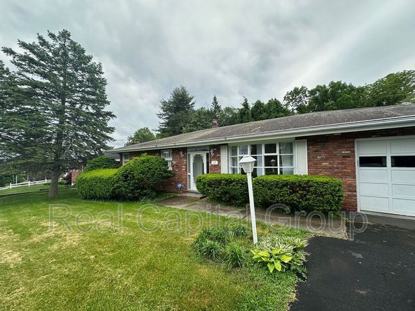 32 Hendrick Ave
