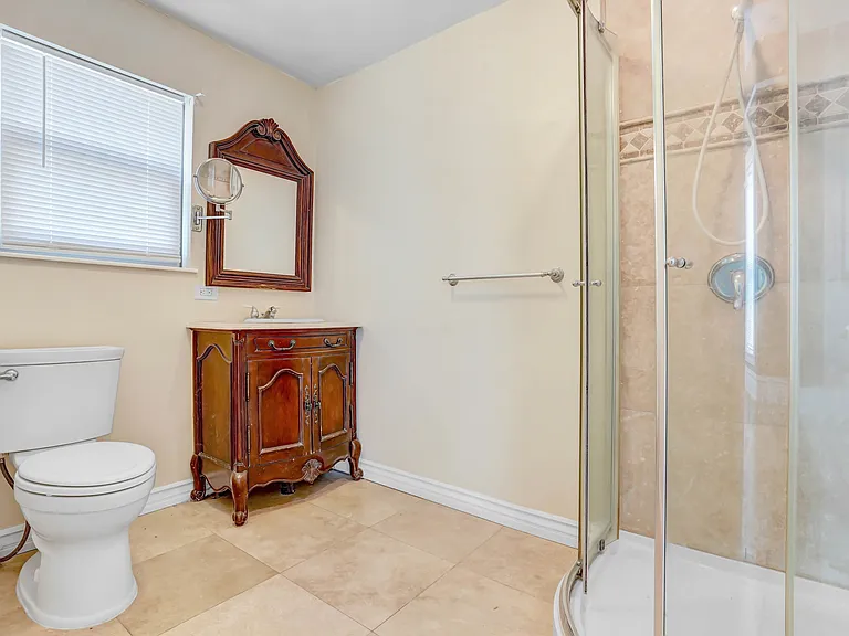 6998 Palm Ave — Photo 8
