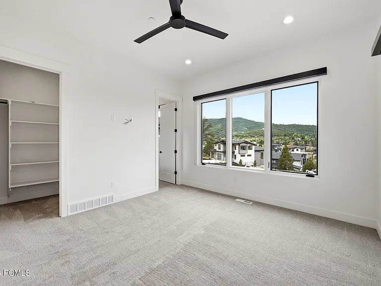 4043 W Crest Ct — Photo 40
