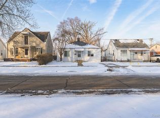 4524 Fleming St, Dearborn Heights, MI