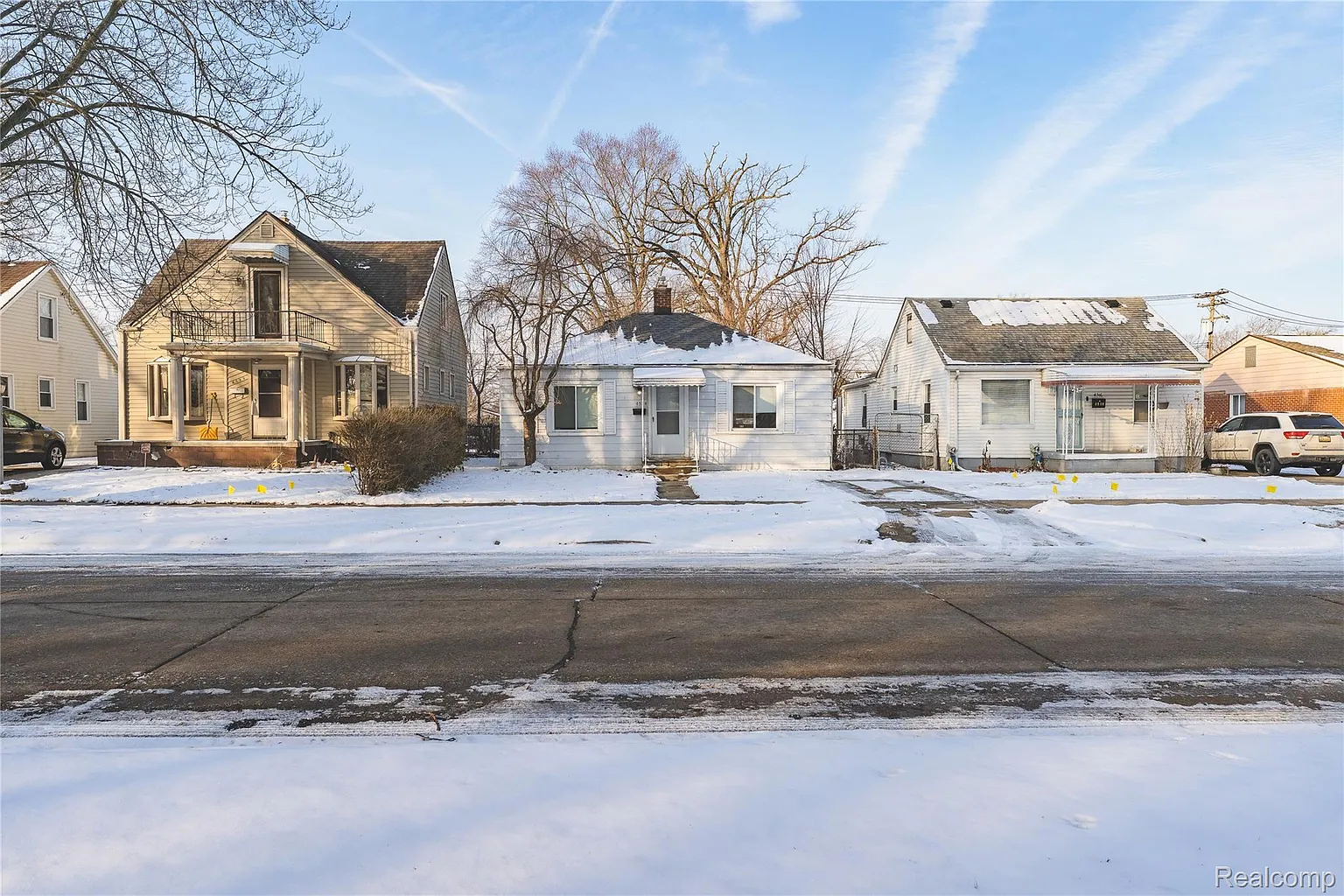 4524 Fleming St photo 1