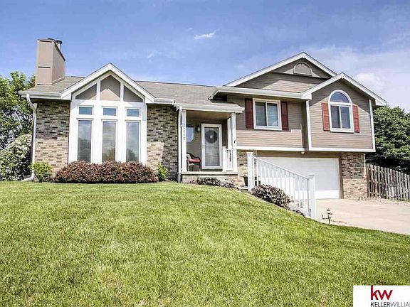 2nd image of 16040 Orchard Cir