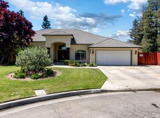 1679 E Muncie Ave, Fresno, CA 93720