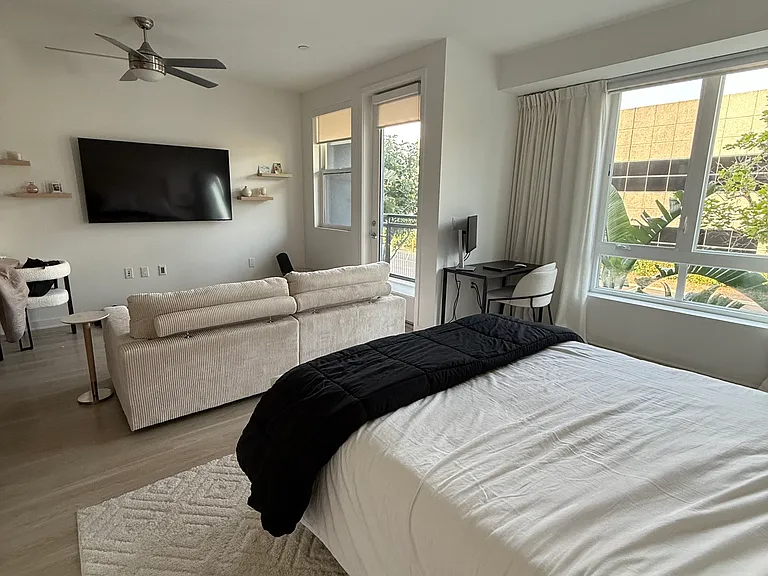 2500 Red Hill Ave #211 — Photo 8