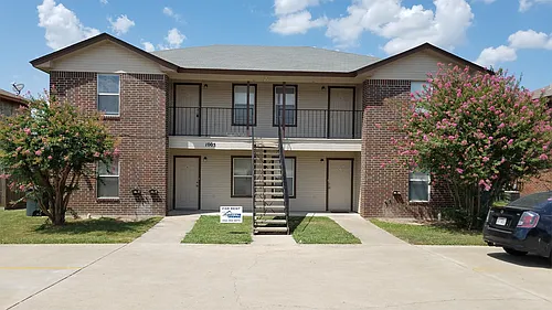 1005 Circle M Dr #B Photo 1 1005 Circle M Dr #B Photo 1