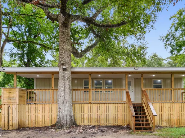 2109 Pascagoula Dr, Lucedale, MS 39452