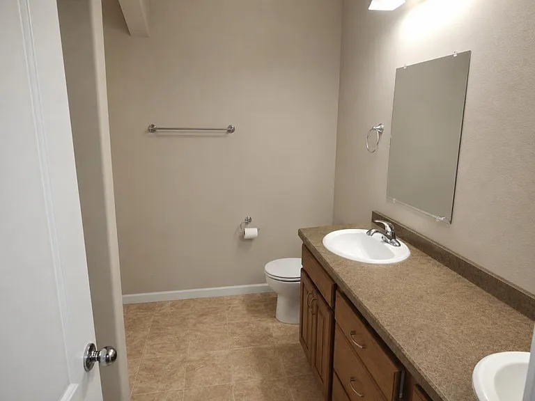 864 Compass Loop — Photo 6