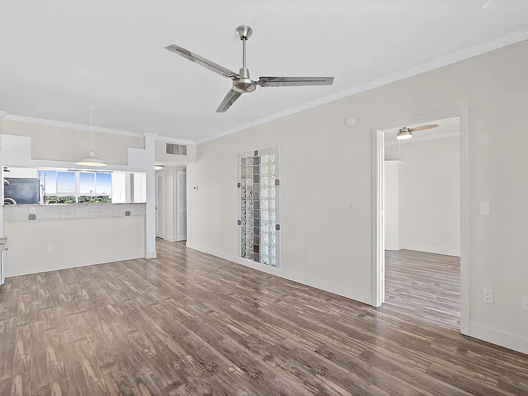 719 S Beach St #314B — Photo 15