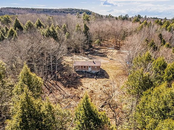 4th image of 83 Ridge School Road