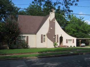 1008 S 7th St, Mena, AR 71953