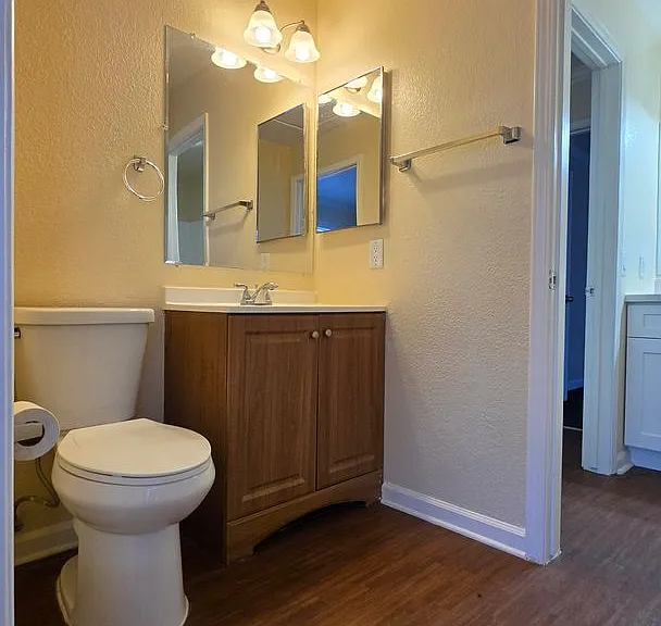 Sierra Crossing Apartments — Photo 10