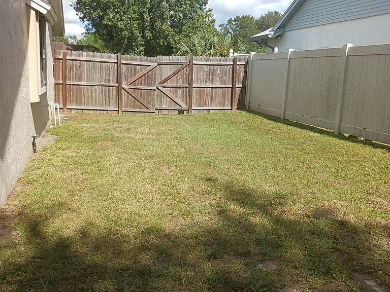 7706 Covedale Dr — Photo 21