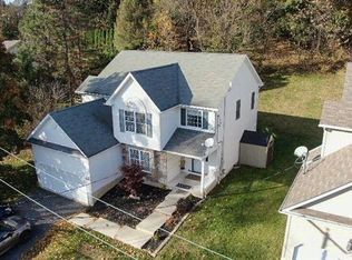 1517 Jeter Ave, Bethlehem, PA 18015