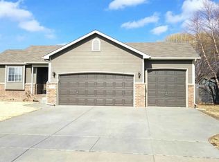 350 E Riley Ave, Haysville, KS 67060