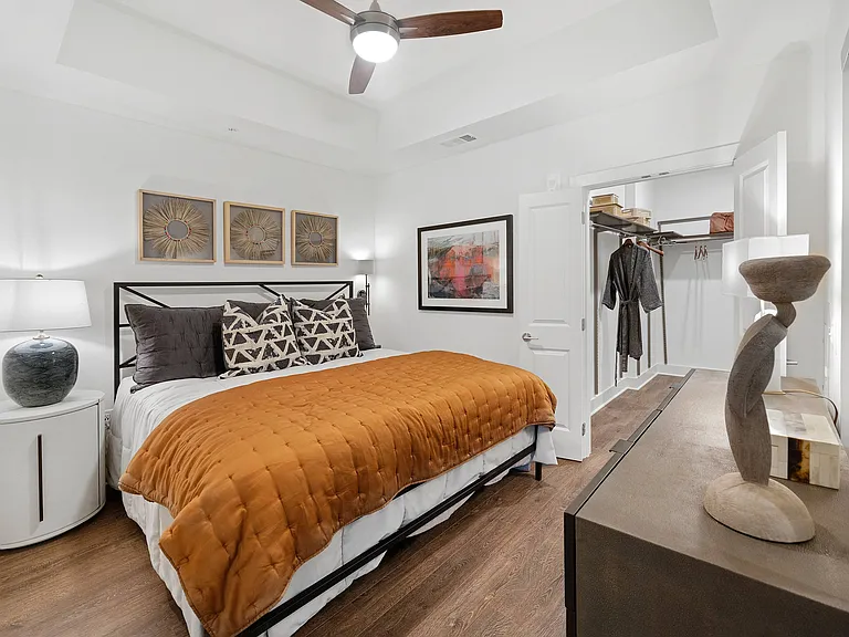 Spacious bedrooms that accommodate king-sized beds
