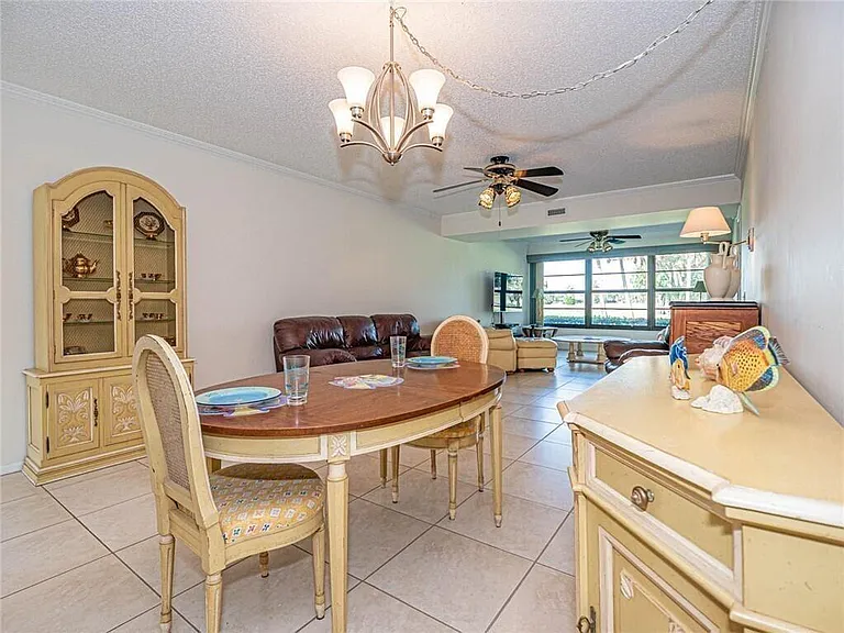 32 Plantation Dr #103 — Photo 13