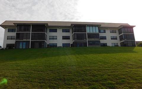 2nd image of 506 Lake Clay Dr S