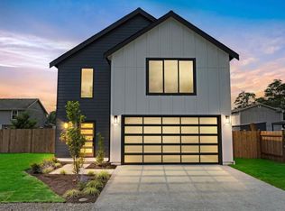 202 Cedar Ct S, Pacific, WA 98047