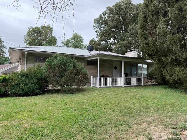 1003 Austin Ave, Lawrenceville, IL 62439