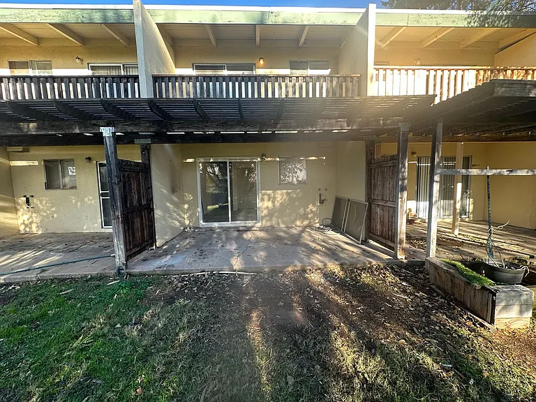 3236 - Khoury and Daoudi Brothers LLC — Photo 30