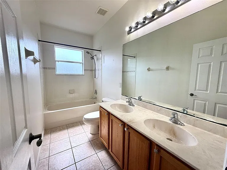4495 Harts Cove Way — Photo 37
