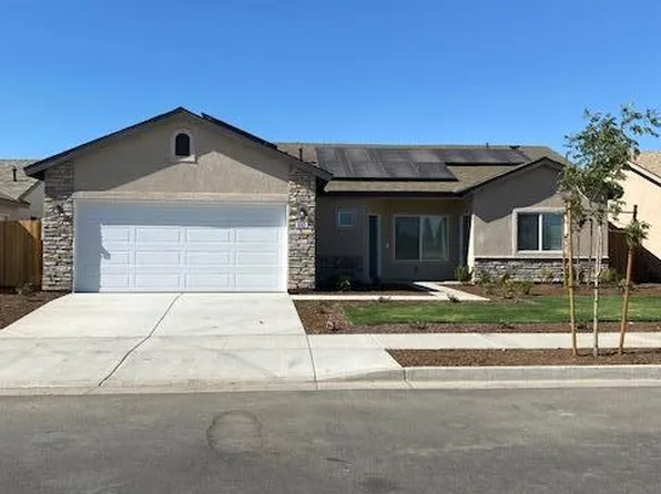 682 W Pin Oak Avenue S, Porterville, CA 93257