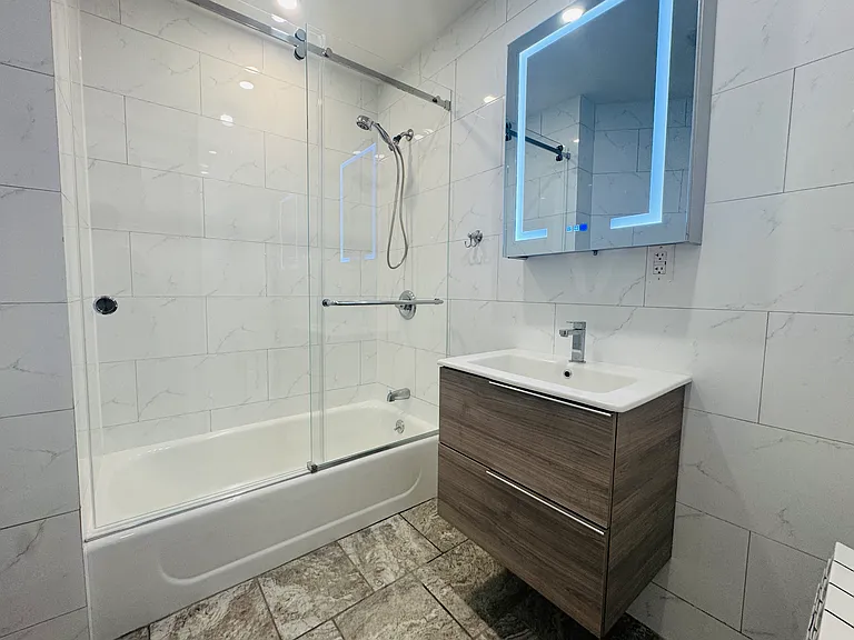 689 Leonard St #2F — Photo 11